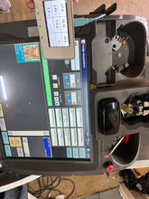 Cargar imagen en el visor de la galería, Carestream 2017 DRX Revolution Mobile X-RAY with 2017 DRX-1C Detector , & Battery - BIOMED TESTED
