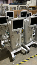 Cargar imagen en el visor de la galería, GE Healthcare Carescape R860 Ventilator - REFURBISHED - BIOMED TESTED - FREE SHIP
