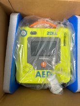 Load image into Gallery viewer, ZOLL AED 3 AUTOMATIC DEFIBRILLATOR WITH WIFI - ADULT &amp; PEDS COMPATIBLE