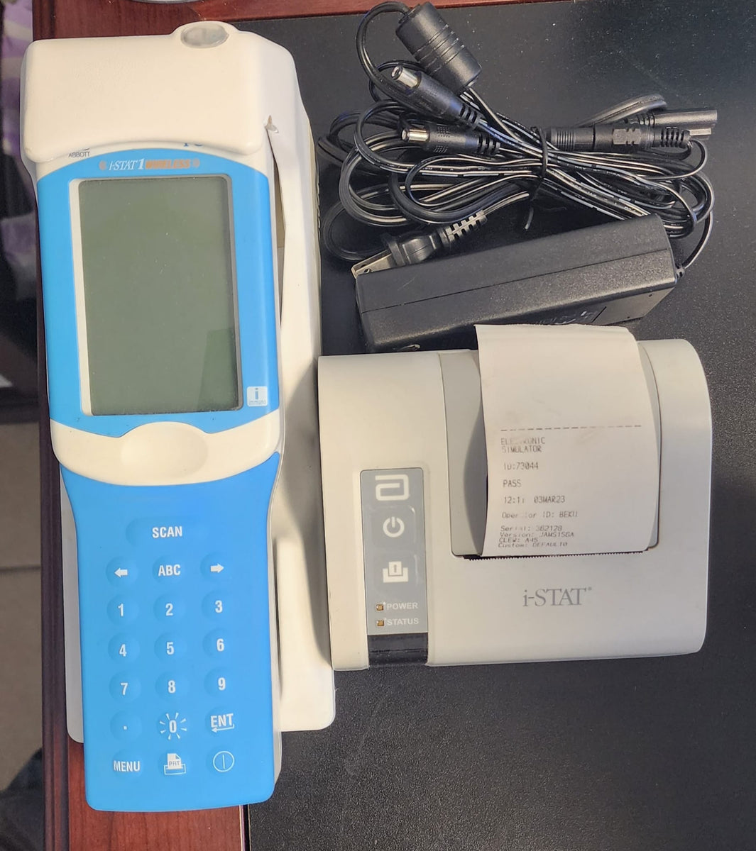 Abbott Software ABBOTT i-Stat 300W Wireless - CALIRBRATED - ACTIVE SOFTWARE – ILAP Biomed